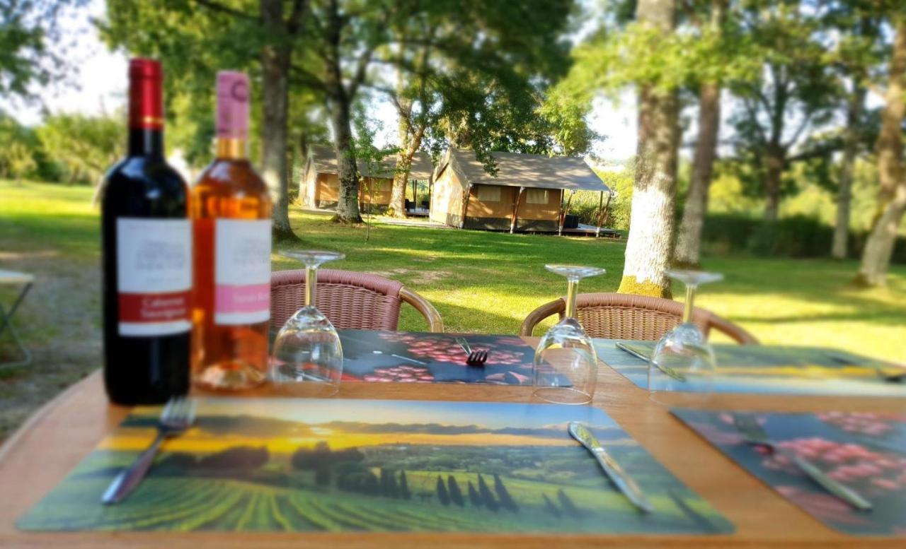 Glamping Les Arbres, Luxe Safaritent Met Zwembad Cronat Bagian luar foto
