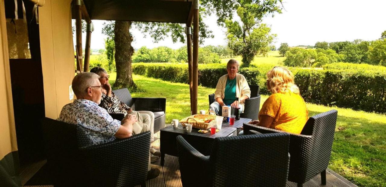 Glamping Les Arbres, Luxe Safaritent Met Zwembad Cronat Bagian luar foto